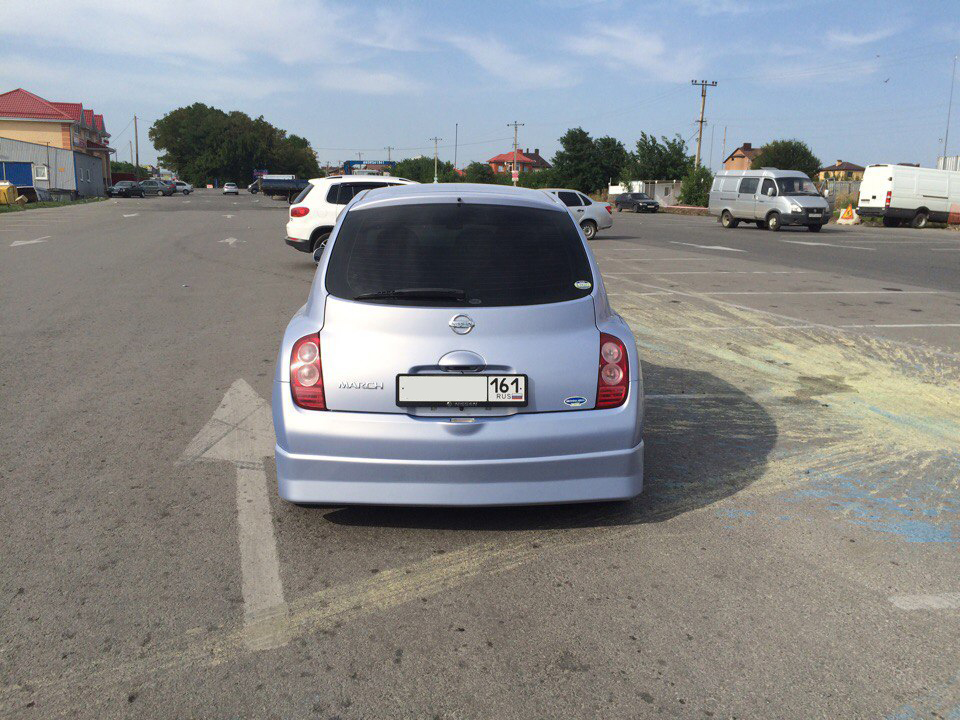 Комплект обвеса BurnOut для Nissan March / Micra K12 Комплект обвеса BurnOut для Nissan March / Micra K12