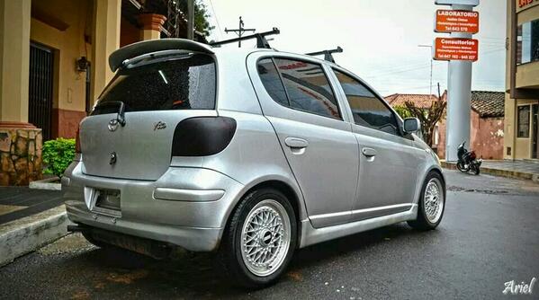 Спойлер Toyota Vitz / Yaris NCP10 Спойлер Toyota Vitz / Yaris NCP10